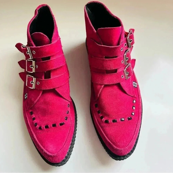 T.U.K Creeper A8507 Lipstick Pink Wildleder 3 Buckle Pointed Boot - Picture 4 of 11